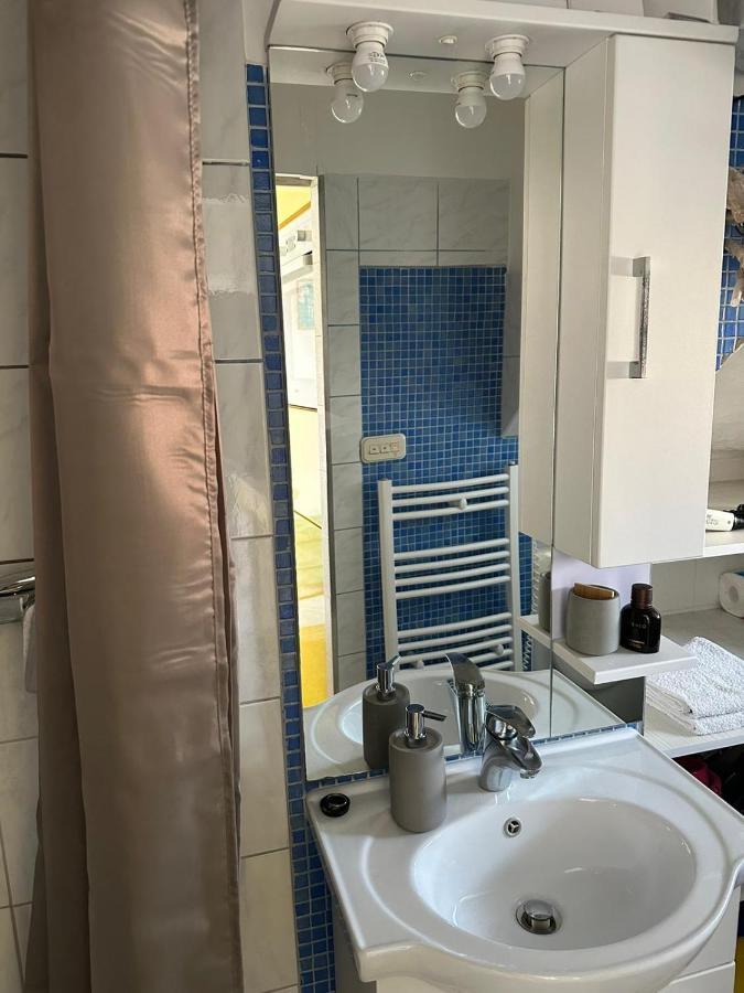 Old Town Lucky Star Apartments 斯普利特 外观 照片