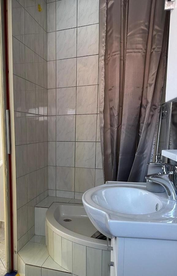 Old Town Lucky Star Apartments 斯普利特 外观 照片