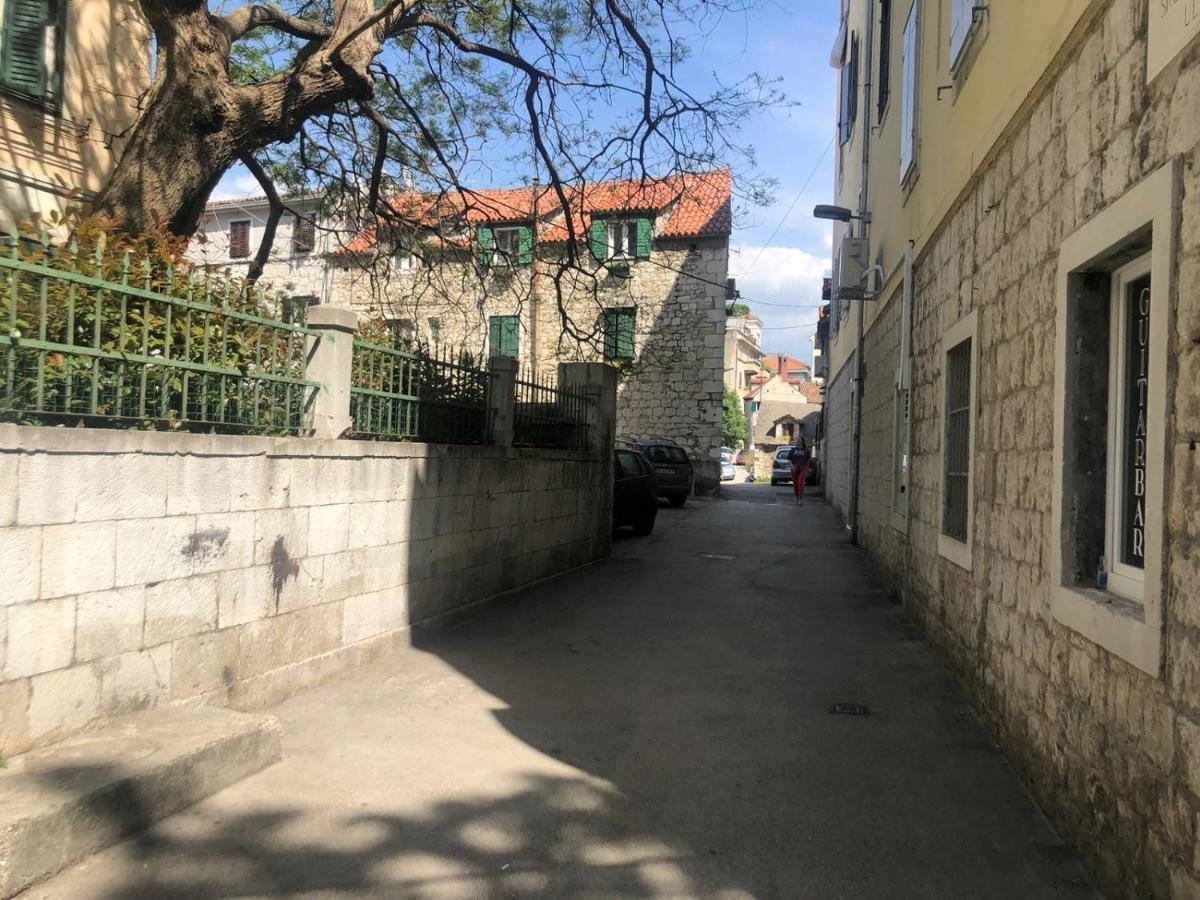 Old Town Lucky Star Apartments 斯普利特 外观 照片